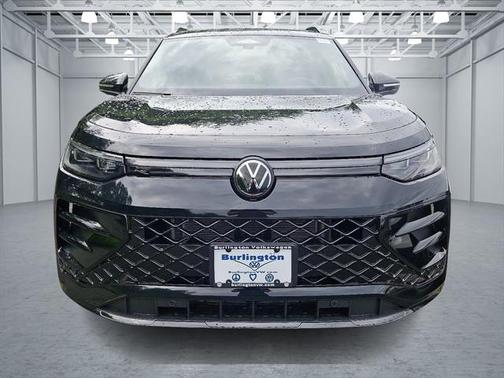 2025 Volkswagen Tiguan 2.0T SE R-Line Black 4MOTION