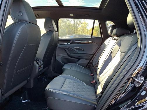 2026 Volkswagen Tiguan 2.0T SEL R-Line 4MOTION