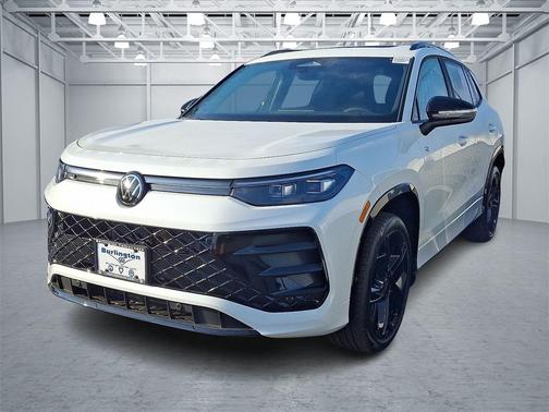 2025 Volkswagen Tiguan 2.0T SE R-Line Black 4MOTION