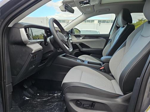 2025 Volkswagen Tiguan 2.0T SE 4MOTION