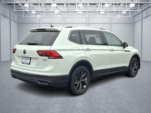 2022 Volkswagen Tiguan 2.0T SE 4MOTION