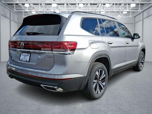 2025 Volkswagen Atlas 2.0T SE