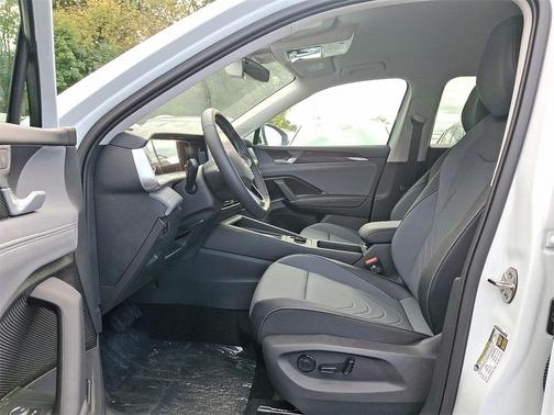 2025 Volkswagen Tiguan 2.0T SE 4MOTION
