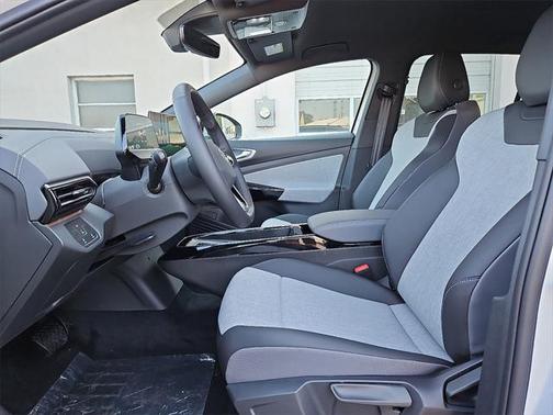 2025 Volkswagen ID.4 Pro