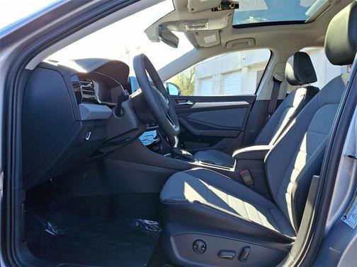 2026 Volkswagen Jetta 1.4T SE