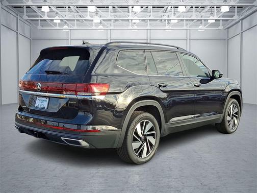 2026 Volkswagen Atlas 2.0T SE w/Technology 4MOTION