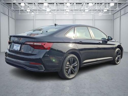 2022 Volkswagen Jetta 1.5T SE