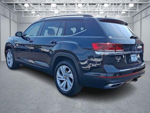 2022 Volkswagen Atlas 3.6L SE w/Technology