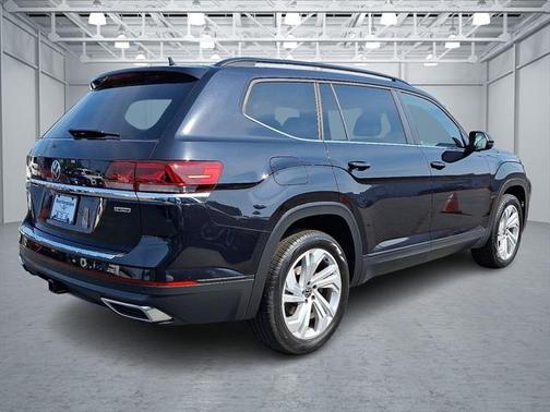 2022 Volkswagen Atlas 3.6L SE w/Technology