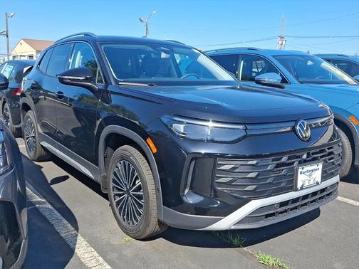 2025 Volkswagen Tiguan 2.0T S 4MOTION