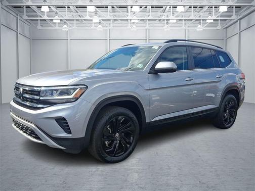 2022 Volkswagen Atlas 3.6L SE w/Technology