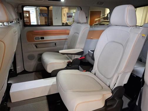 2025 Volkswagen ID. Buzz 1st Edition with 4MOTION