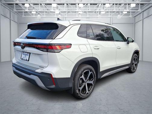 2025 Volkswagen Tiguan 2.0T SE 4MOTION