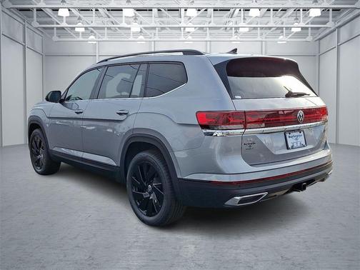 2026 Volkswagen Atlas 2.0T SE w/Technology 4MOTION