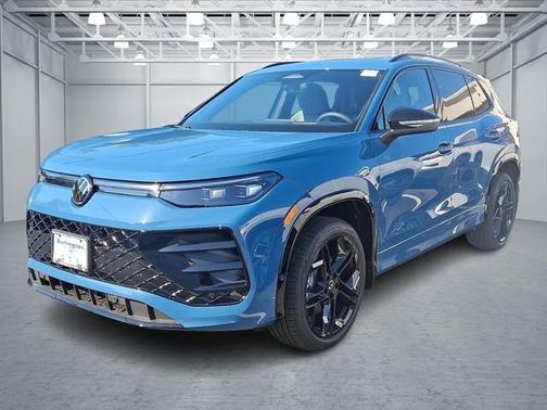 2025 Volkswagen Tiguan 2.0T SE R-Line Black 4MOTION