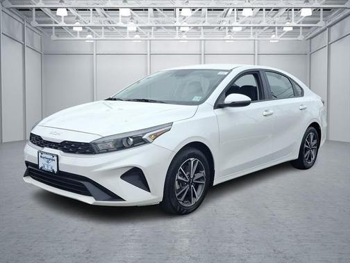 2022 Kia Forte LXS