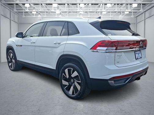 2024 Volkswagen Atlas Cross Sport 2.0T SE w/Technology 4MOTION