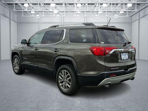 2019 GMC Acadia SLE-2