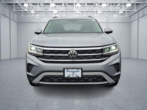Pyrite Silver Metallic 2023 Volkswagen Atlas 3.6 SE w/ Technology