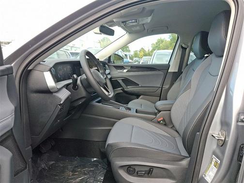 2025 Volkswagen Tiguan 2.0T SE 4MOTION