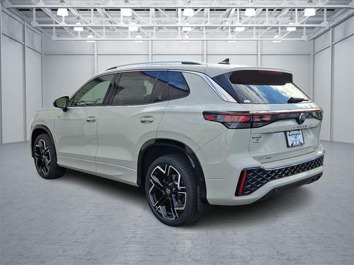 2026 Volkswagen Tiguan 2.0T SEL R-Line 4MOTION