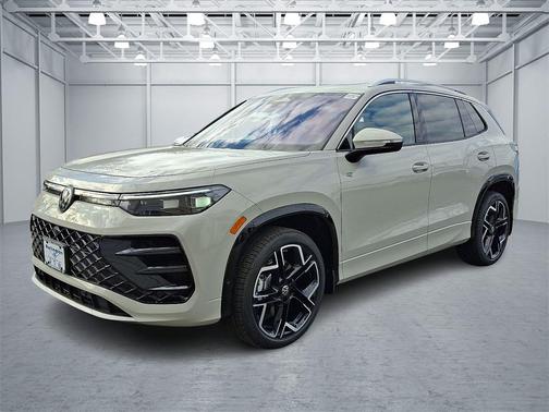 2026 Volkswagen Tiguan 2.0T SEL R-Line 4MOTION