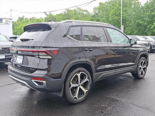 2025 Volkswagen Taos 1.5T SEL