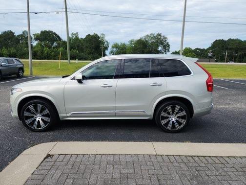 2022 Volvo XC90 T6 Inscription 6 Passenger