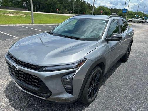 Sterling Gray Metallic 2025 Chevrolet Trax ACTIV