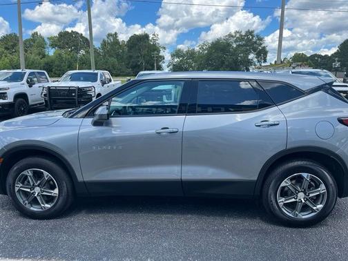 Sterling Gray Metallic 2023 Chevrolet Blazer LT