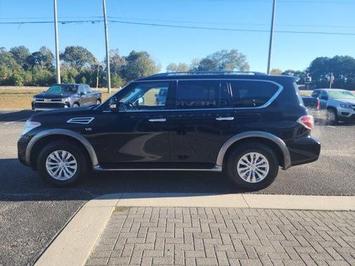 2017 Nissan Armada SV