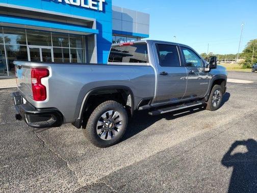 2026 Chevrolet Silverado 2500 Custom
