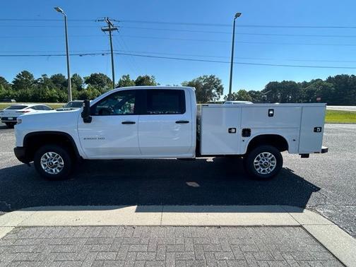 Summit White 2026 Chevrolet Silverado 2500 Work Truck