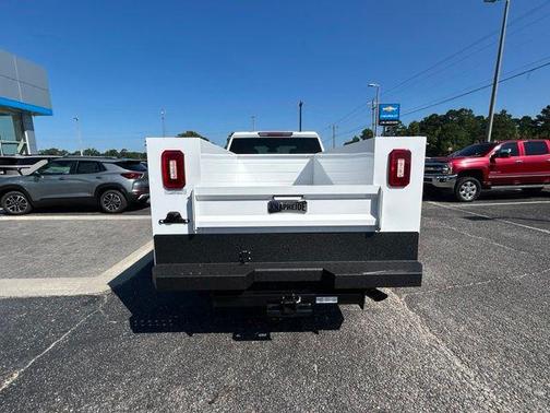 Summit White 2026 Chevrolet Silverado 2500 WT