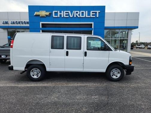2025 Chevrolet Express 2500 Work Van