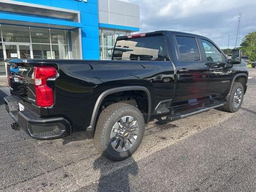 2025 Chevrolet Silverado 2500 Custom