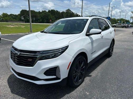 Summit White 2022 Chevrolet Equinox RS