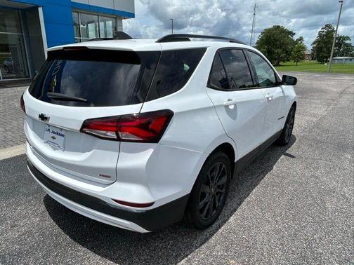 Summit White 2022 Chevrolet Equinox RS