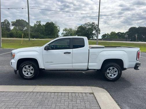 2016 GMC Canyon Base