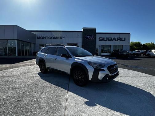 Ice Silver Metallic 2025 Subaru Outback Onyx Edition XT