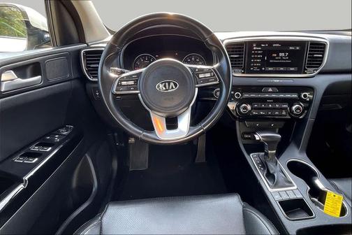 Snow White Pearl 2021 Kia Sportage EX
