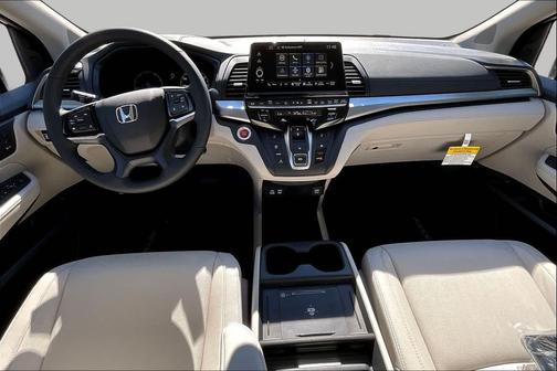 Radiant Red Metallic II 2027 Honda Odyssey EX-L