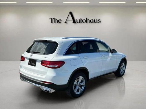 2017 Mercedes-Benz GLC 300 4MATIC
