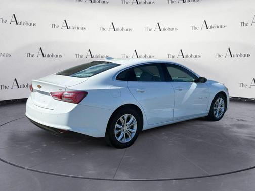 2021 Chevrolet Malibu FWD LT