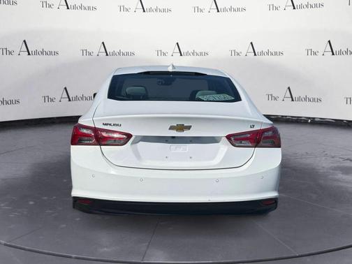 2021 Chevrolet Malibu FWD LT