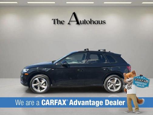 2020 Audi Q5 45 Titanium Premium
