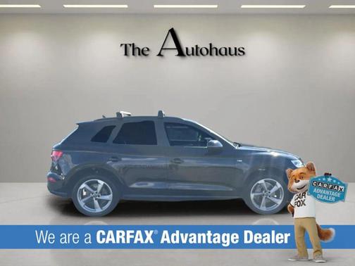 2020 Audi Q5 45 Titanium Premium