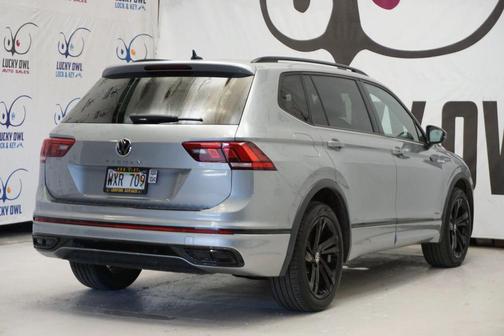 Silver 2023 Volkswagen Tiguan 2.0T SE R-Line Black