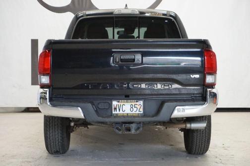 Black 2019 Toyota Tacoma SR5
