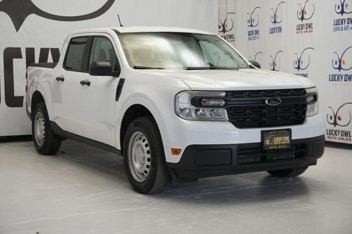 White 2024 Ford Maverick XL